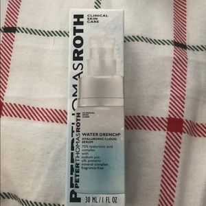 Peter Thomas Roth Water Drench Cloud Serum
